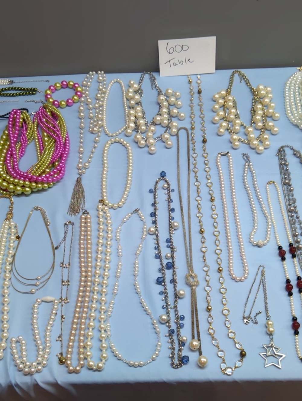 Preview For 8-11 Show.. 47lb Signed And Unsigned Faux Pearls - Picture 11 of 15